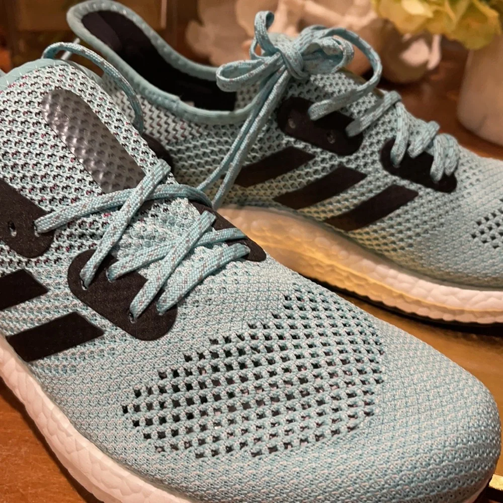 NWOT!! Adidas “SpeedFactory AM4LA Parley” Sneakers - Picture 8 of 16
